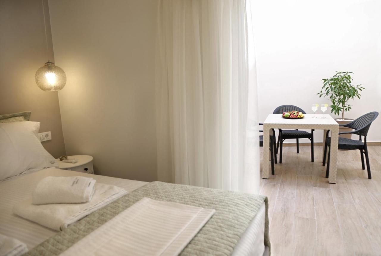 Central Cozy Residences Sitia  Bagian luar foto